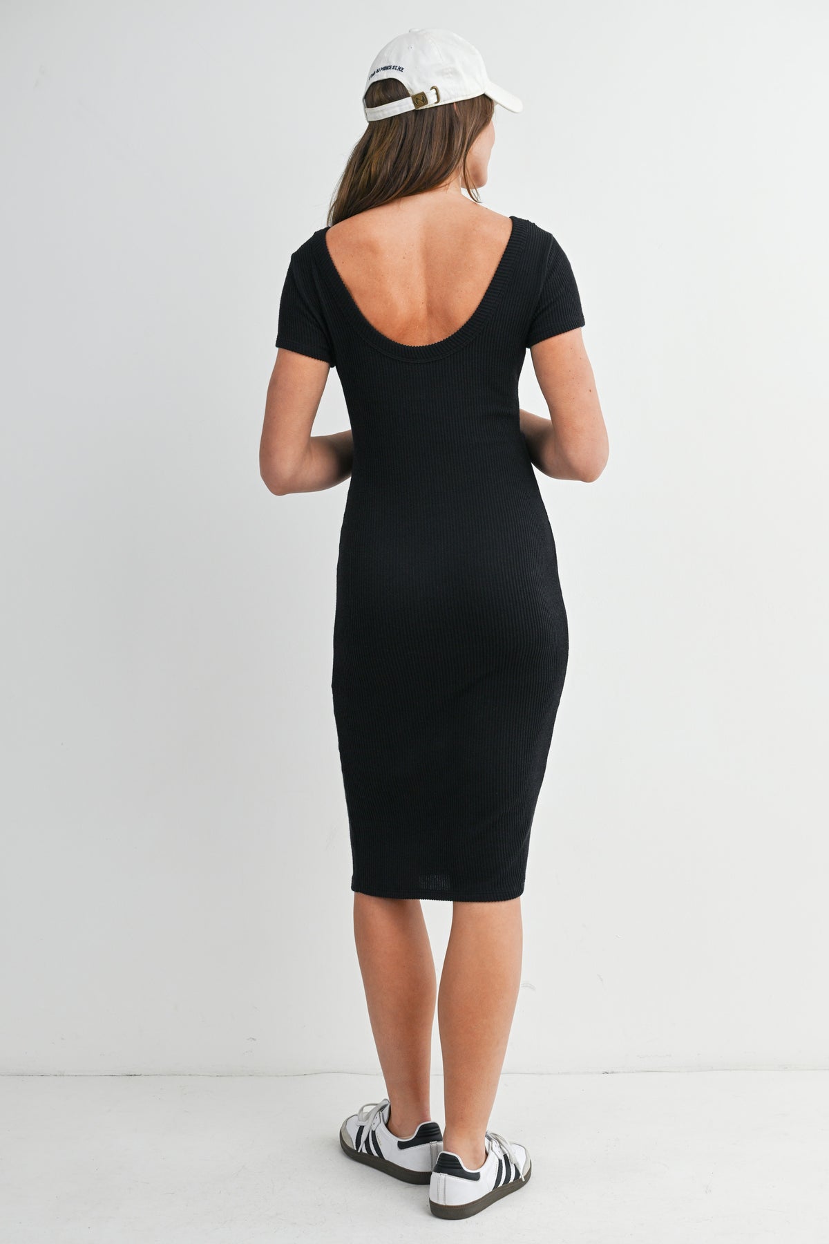 Black Bodycon Ribbed Scoop Neck Short Sleeve Maternity Dress Back View
