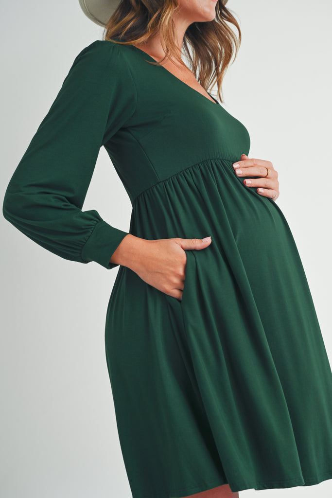 Green U Neck Puff Sleeve Maternity Dress with Pocket Pocket Close Up