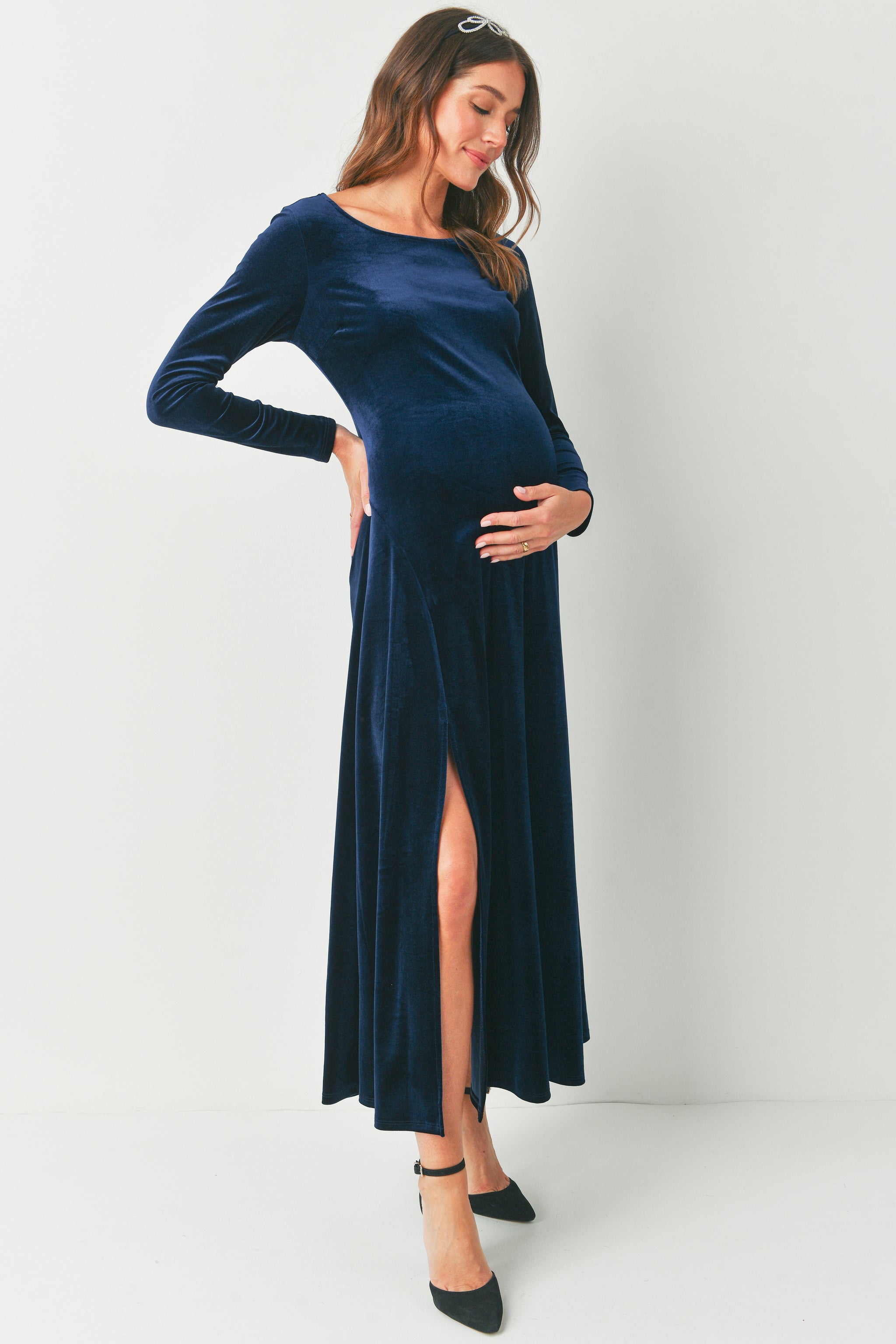 Velvet Round Neck Side Slit Maternity Dress – HELLO MIZ