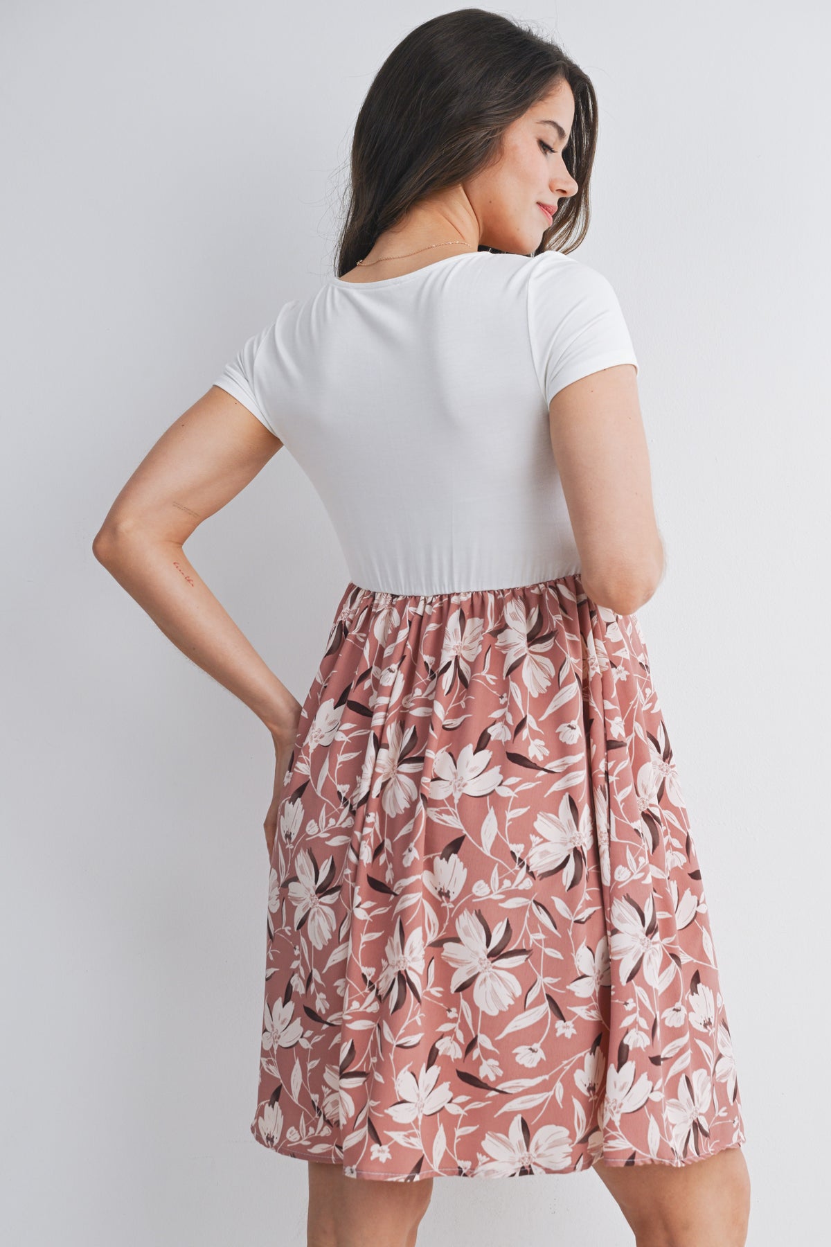 Floral Short Sleeve Scoop Neck Maternity Dress with Pockets Back View