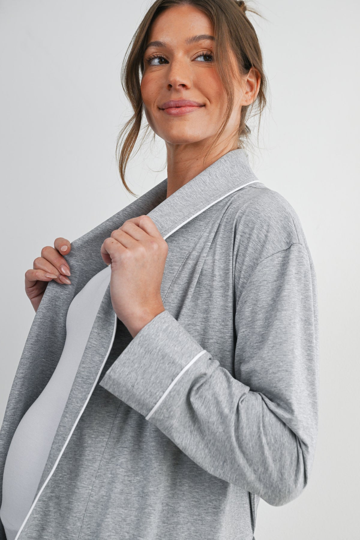 Heather grey pregnancy robe with contrast piping and relaxed fit