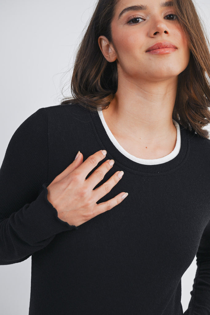 Black/White Ribbed Round Neck Long Sleeve Contrast Maternity Top Neck Detail Close Up