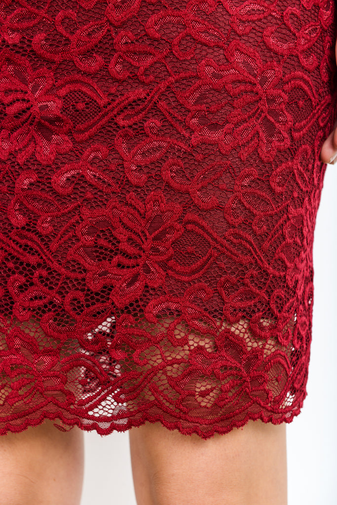 Burgundy Lace V-Neck Maternity Bodycon Dress