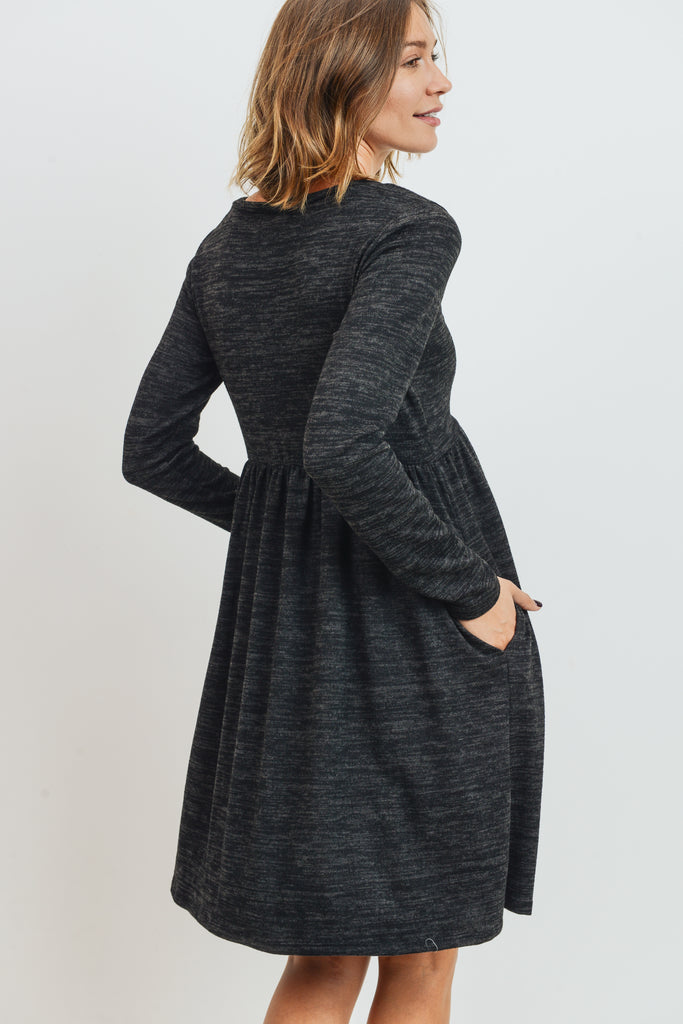 Black Knit Long Sleeve Front Pleat Side Pocket Maternity Dress