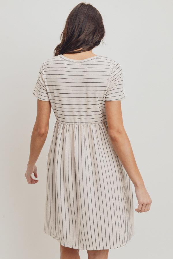 Cream Short Sleeve Stripe w/Side Pocket Maternity Dress