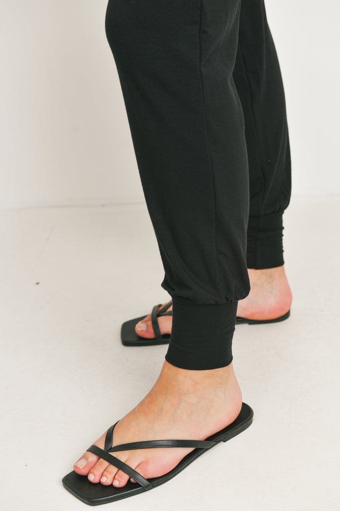 Black Maternity Waistband Jogger Pant with Pockets