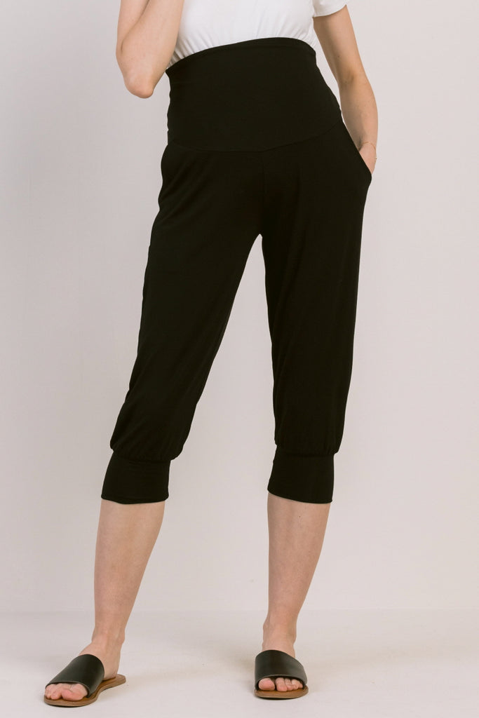 Black Side Pocket Maternity Capri Jogger Pants