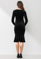 Black Velvet V-Neck Mermaid Hem Maternity Dress