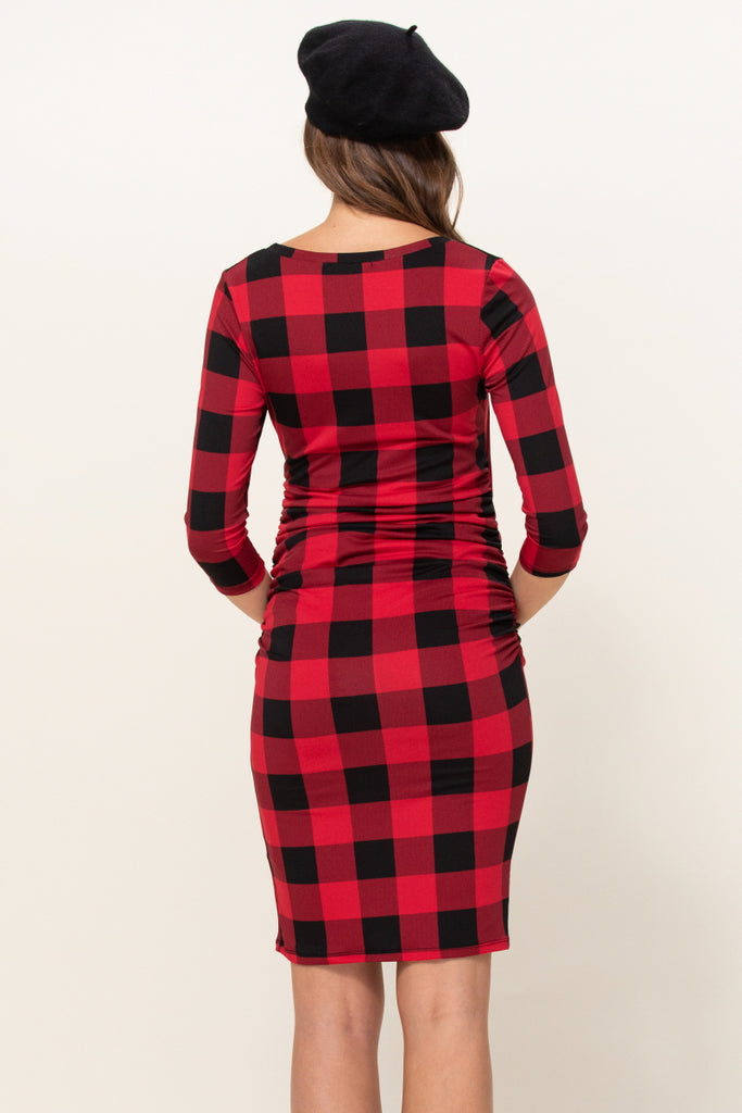 Red/Black Plaid 3/4 Sleeve Round Neck Ruched Maternity Dress